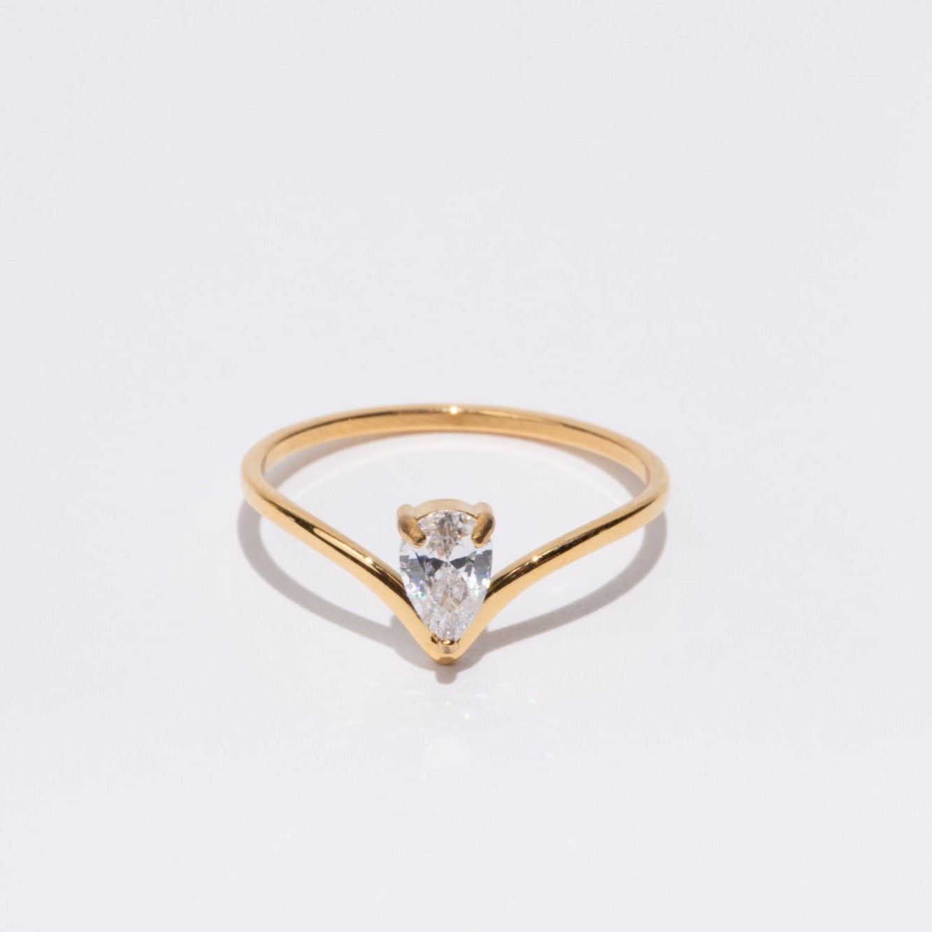 Artemis Fine Arrow Ring